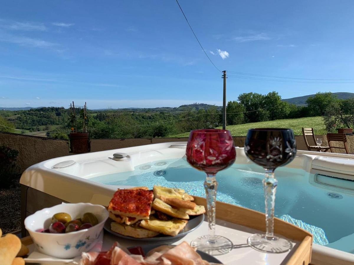 Tognazzi Casa Vacanze - La Collina Di סן ג'ימיניאנו מראה חיצוני תמונה